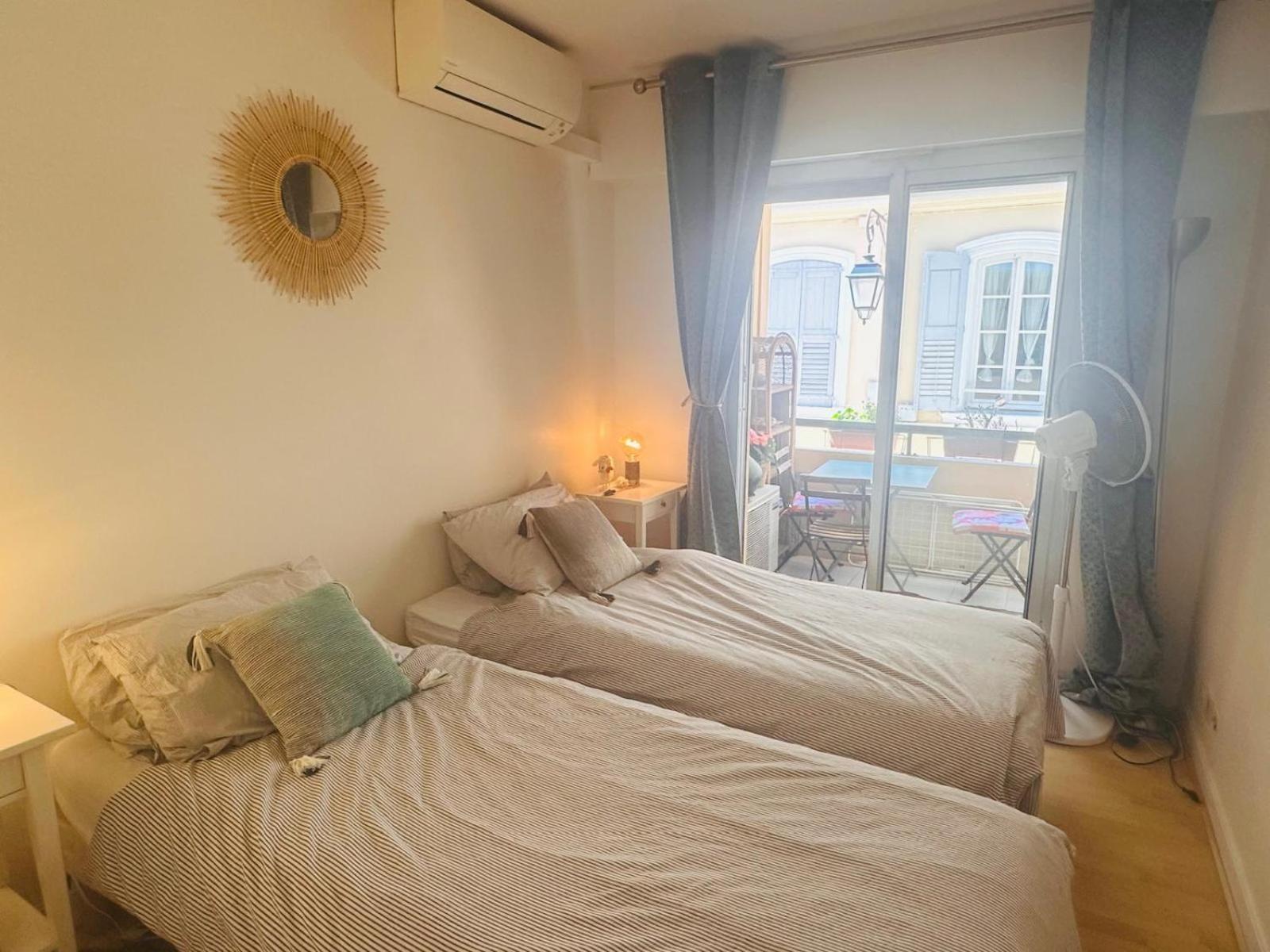 Lovely One Bedroom With Balcony & Wifi Just Minutes Walk From Palais And Beaches 109 * Cannes