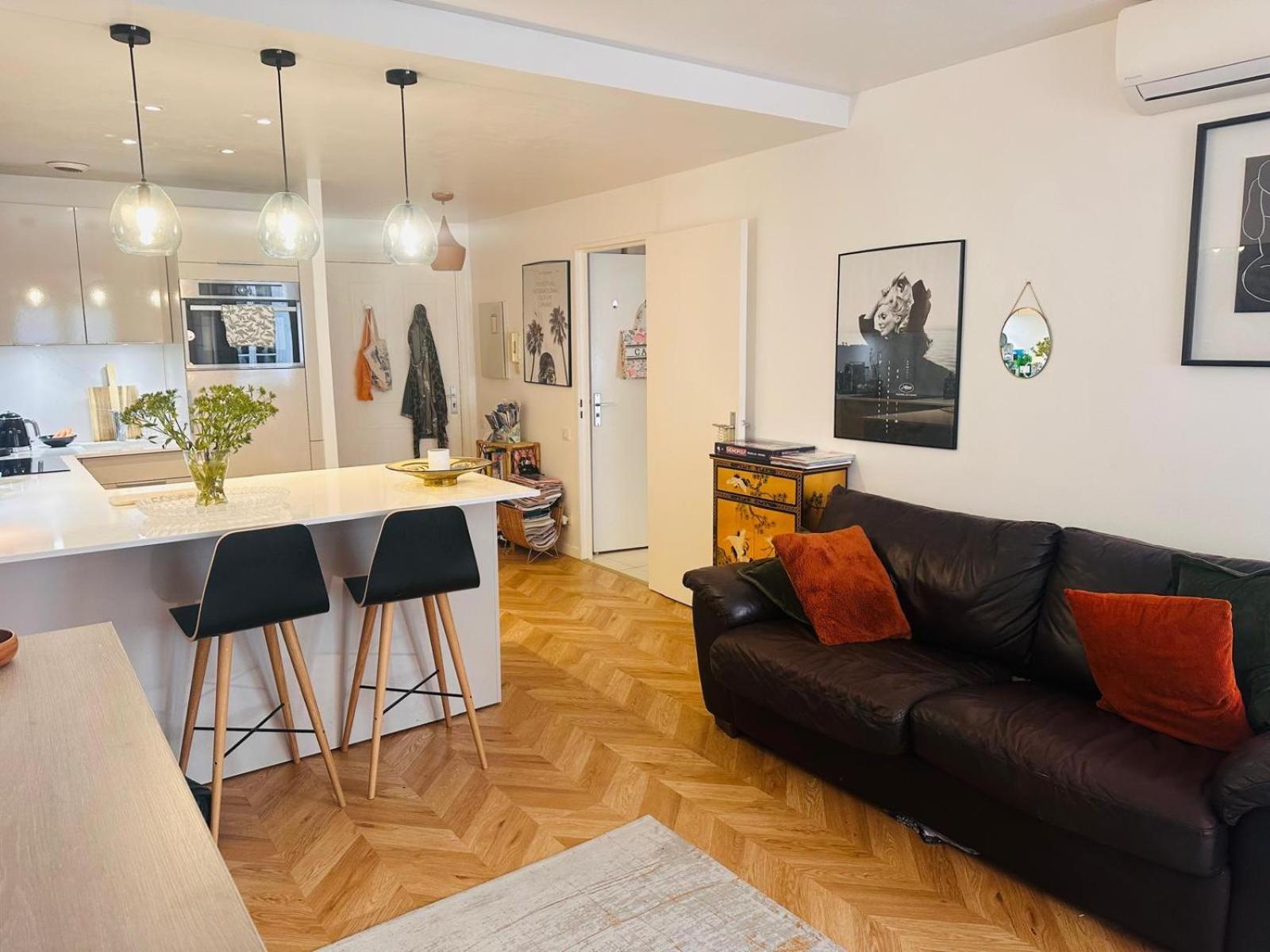 Apartment Lovely One Bedroom With Balcony & Wifi Just Minutes Walk From Palais And Beaches 109 Cannes